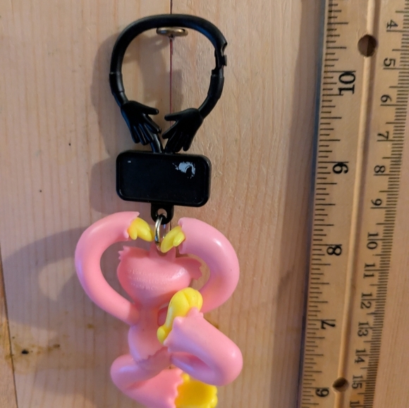 Poppy Playtime Pink Keychain - Picture 3 of 3